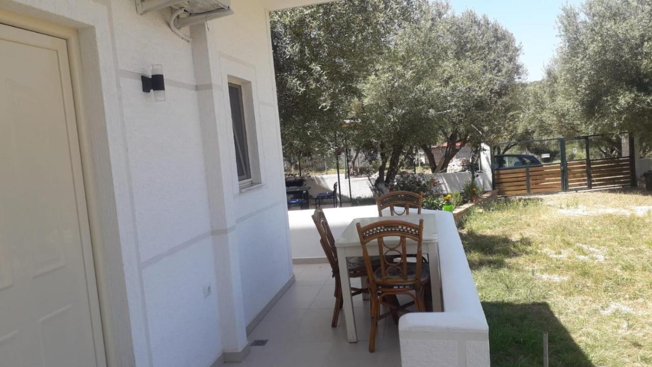 Vila Juna Εξαμίλιο Εξωτερικό φωτογραφία