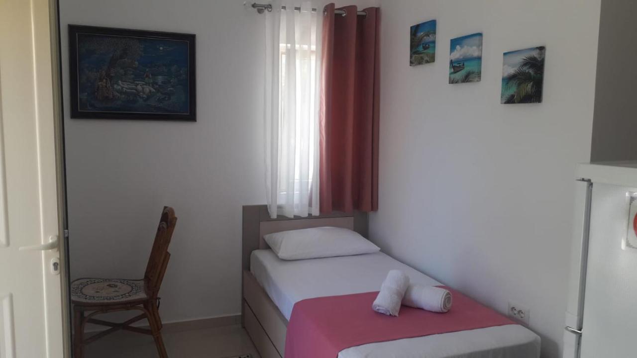 Vila Juna Εξαμίλιο Εξωτερικό φωτογραφία