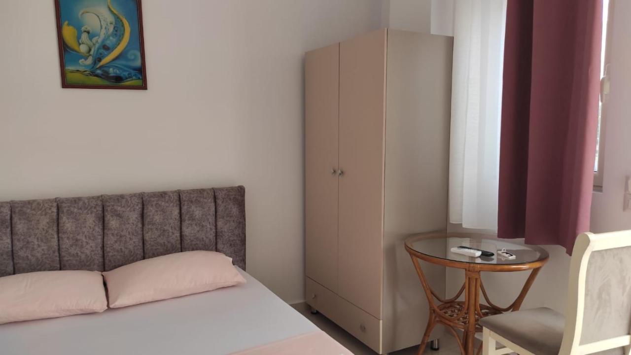 Vila Juna Εξαμίλιο Εξωτερικό φωτογραφία