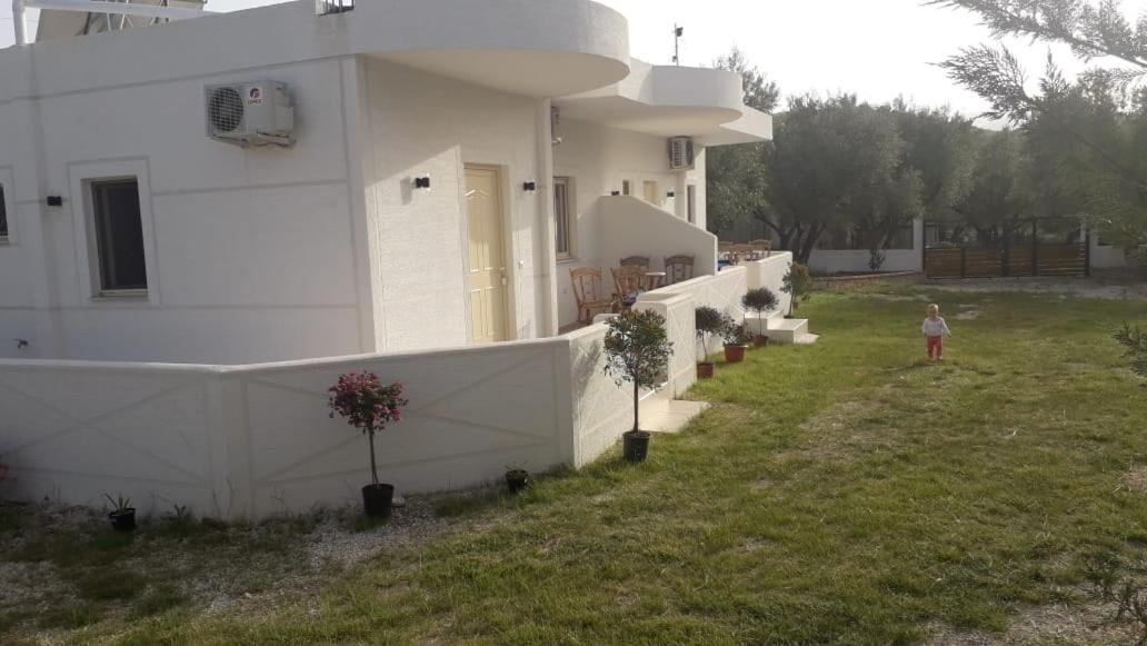 Vila Juna Εξαμίλιο Εξωτερικό φωτογραφία